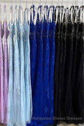 Sheath Halter Lace Tulle Semi Formal Prom Dress with Appliques